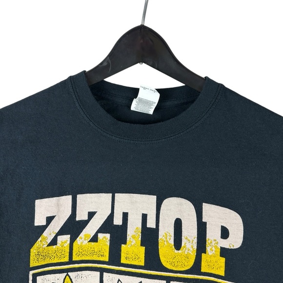 Mens Y2K ZZ Top 2019 Rock Band Music Tour Black Graphic Shirt Size S - Picture 4 of 8